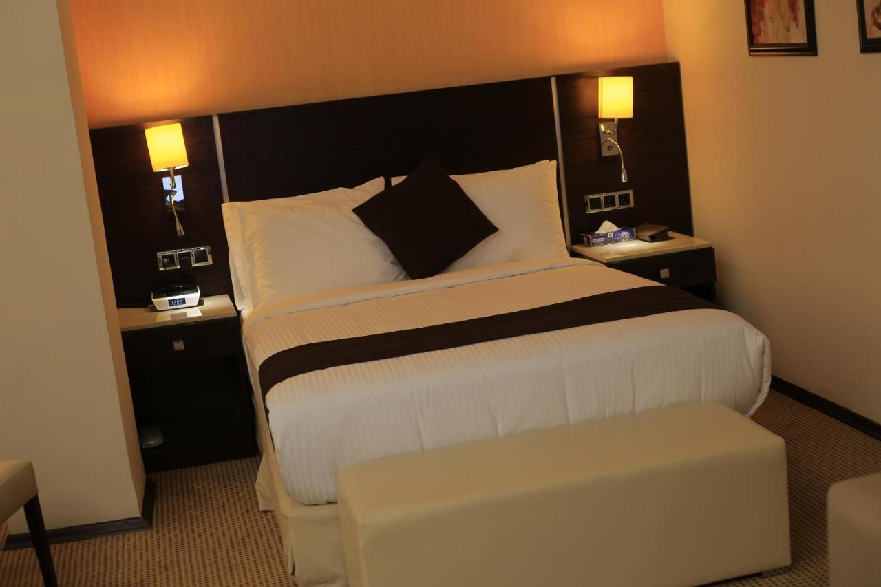 Cassiopeia Hotel Addis Ababa Dış mekan fotoğraf