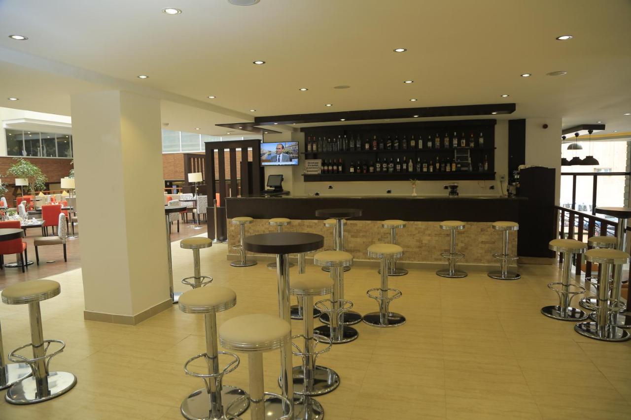 Cassiopeia Hotel Addis Ababa Dış mekan fotoğraf