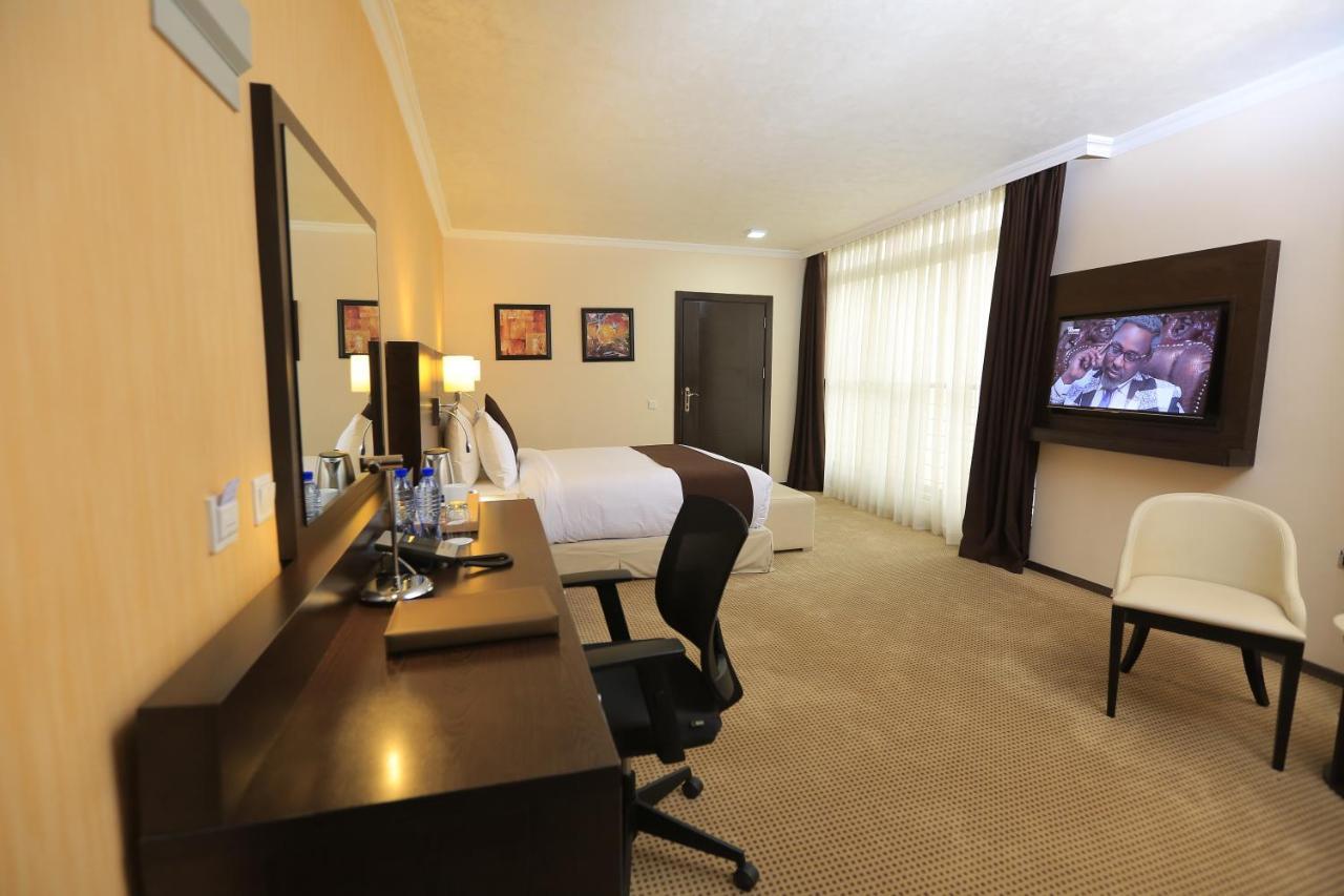 Cassiopeia Hotel Addis Ababa Dış mekan fotoğraf