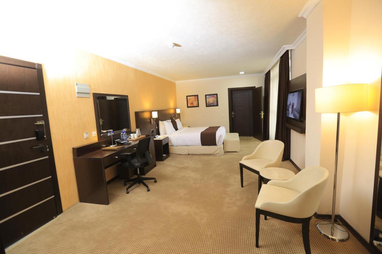 Cassiopeia Hotel Addis Ababa Dış mekan fotoğraf
