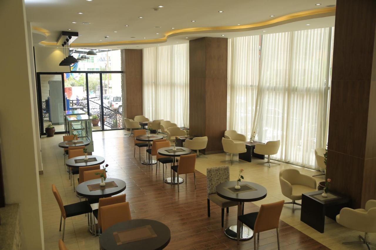 Cassiopeia Hotel Addis Ababa Dış mekan fotoğraf