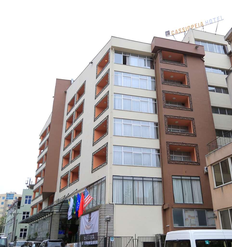 Cassiopeia Hotel Addis Ababa Dış mekan fotoğraf