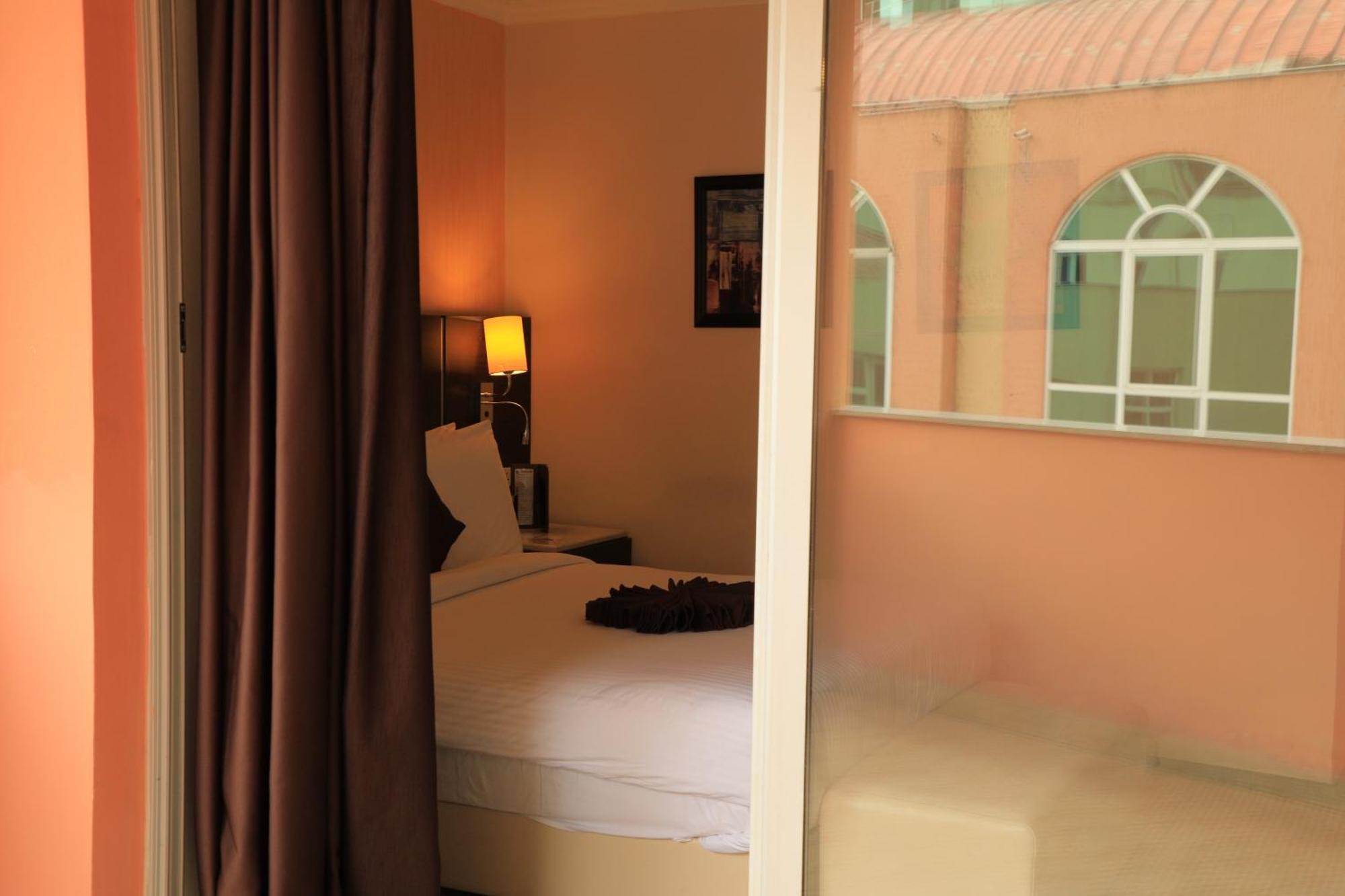 Cassiopeia Hotel Addis Ababa Dış mekan fotoğraf